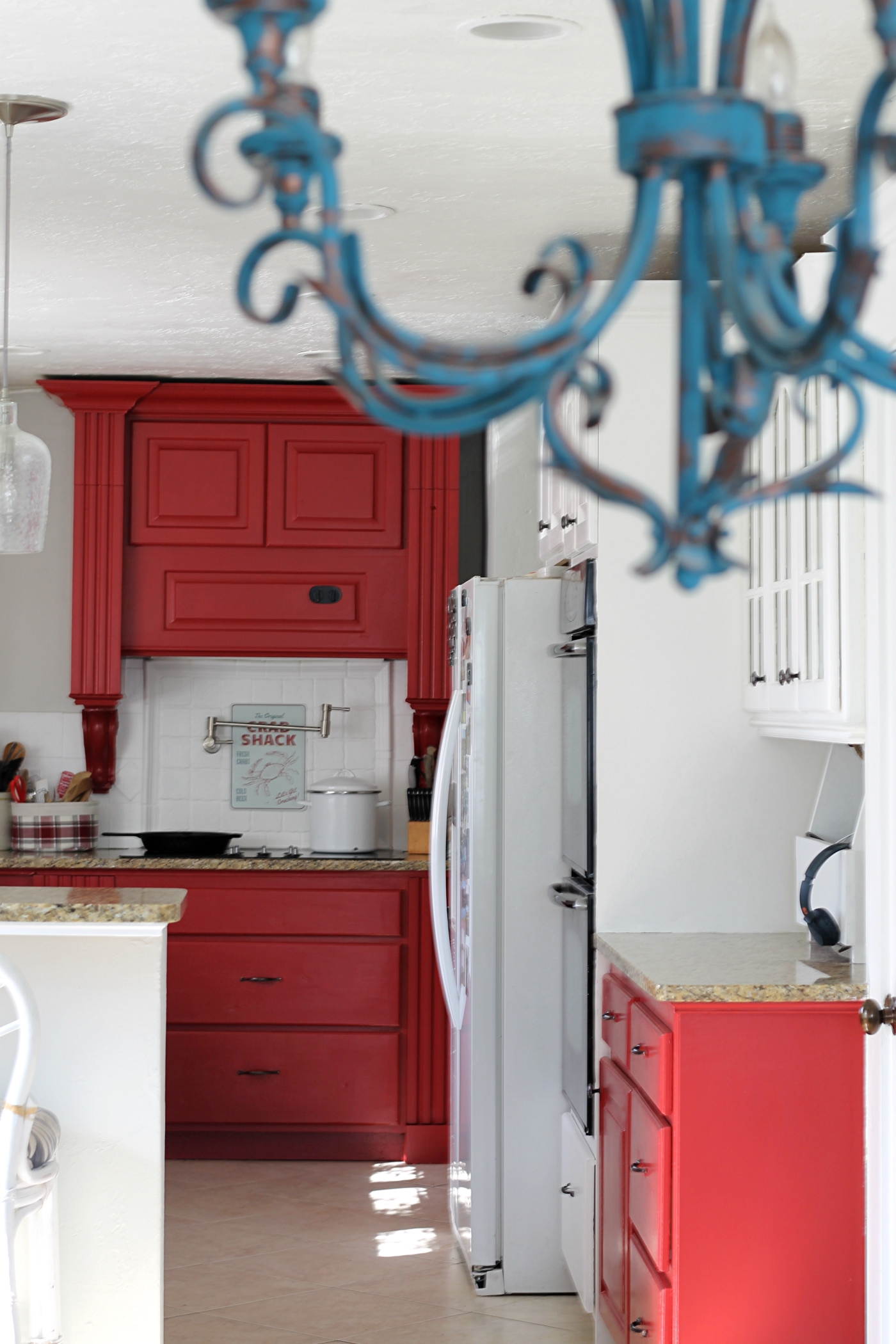 sjækel Kyst føle I Painted our Kitchen Cabinets Red! - The Wicker House