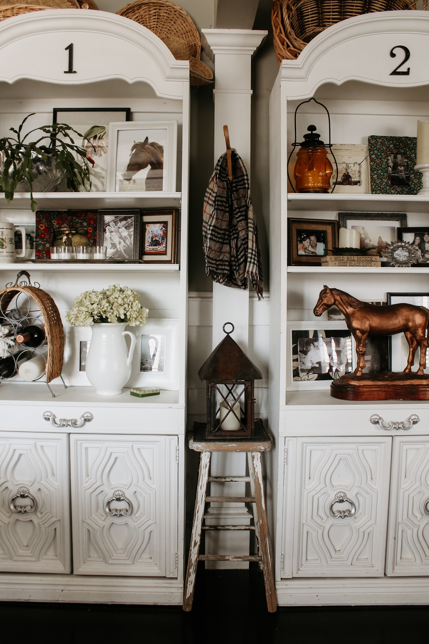 Horse Decor Around Our Home (plus my revamped bookshelves)